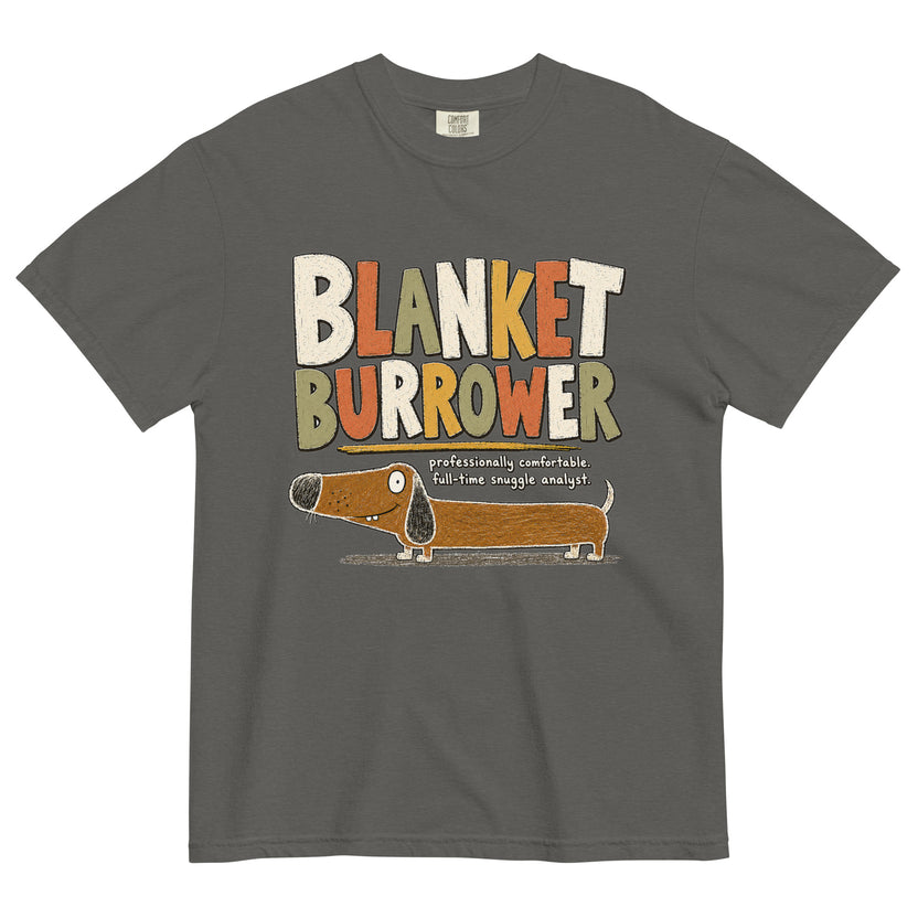Blanket Burrower dachshund T-shirt in Pepper